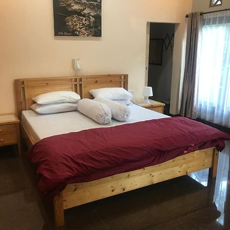 בנדונג Villa Naumi מראה חיצוני תמונה