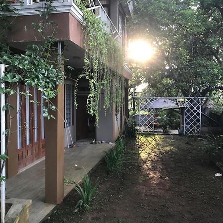 בנדונג Villa Naumi מראה חיצוני תמונה